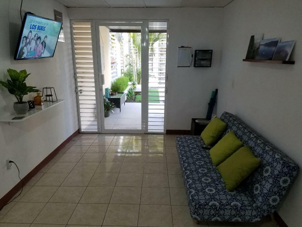 Runway 108 Appartement Managua Buitenkant foto